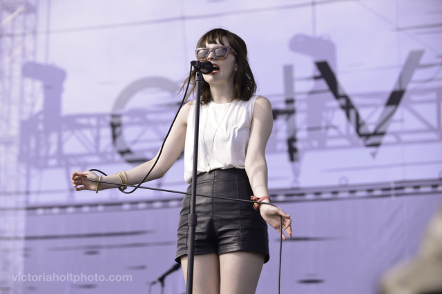 VictoriaHolt_20140419_Coachella_027_Chvrches