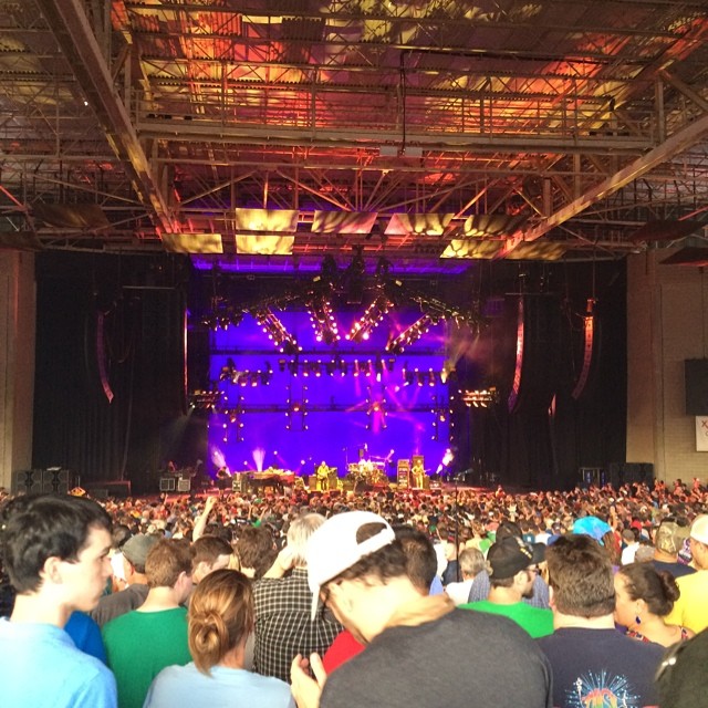 Phish @ Great Woods 2014 | New light rig arrangement | Photo © @runawayjimpvd