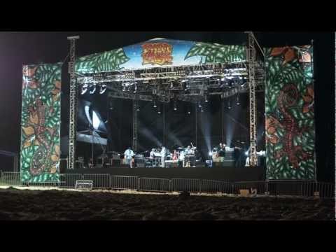 Panic En La Playa Dos. Partial Surprise Valley (Soundcheck)