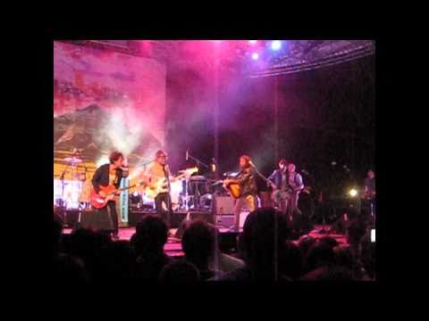 Broken Social Scene - Superconnected