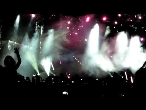 Deadmau5 [Raise Your Weapon, Sofi Needs a Ladder] @ Outside Lands 2011