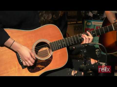 Karina Rykman &amp; Marlo Shankweiler - &quot;Santa Claus Is Coming To Town&quot; |The Relix Session