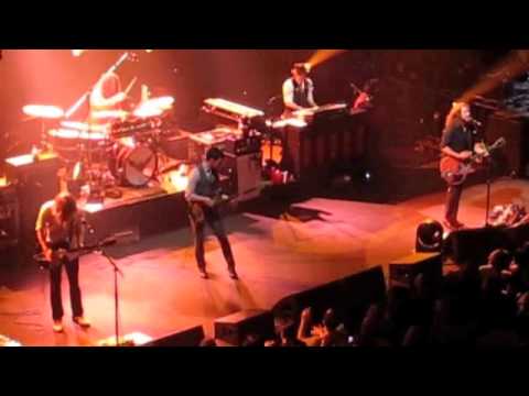 My Morning Jacket- It Makes No Difference (Capitol Theatre- Fri 12/28/12)