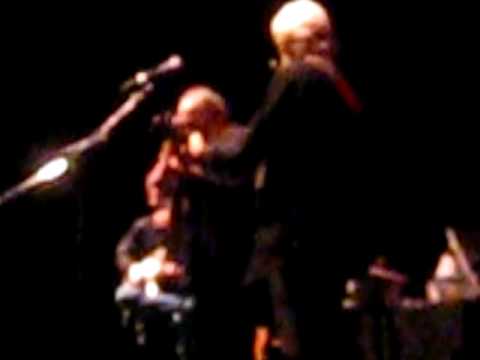 Merle Haggard &amp; Kris Kristofferson - Me and Bobby McGee