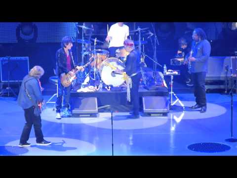 Rolling Stones Midnight Rambler with Mick Taylor Live at O2 Arena London 25th Nov 12 Complete