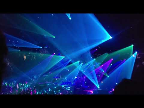 Phish - What&#039;s The Use - Dunkin Donuts Center - Providence RI