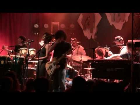 Orgone - Who Knows Who &amp; Give It Up 6/17/11 Louisville, KY @ Headliners (HD)