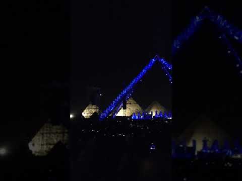 Red Hot Chili Peppers perform the PYRAMID SONG by Radiohead @ Pyramids of Giza 15th March 2019 Egypt