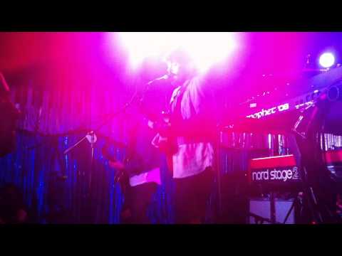 Local Natives Secret Show @ The Satellite- Warning Sign (Live)