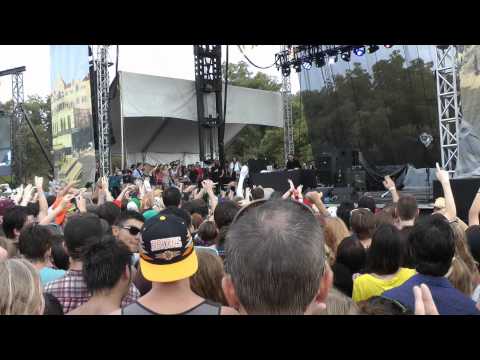 Skrillex - ACL Festival 2011 - Austin, TX (part 2) fullHD