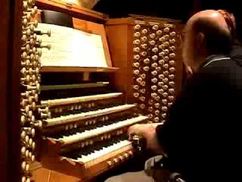 Toccata &amp; Fugue in d minor (BACH, J.S.)