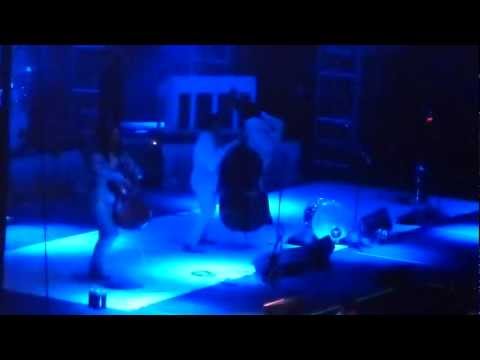 The Avett Brothers Intro (4 songs) - NYE 2012/2013