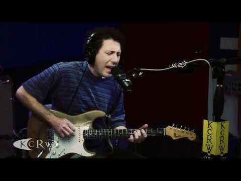 Yo La Tengo performing &quot;Ohm&quot; Live on KCRW