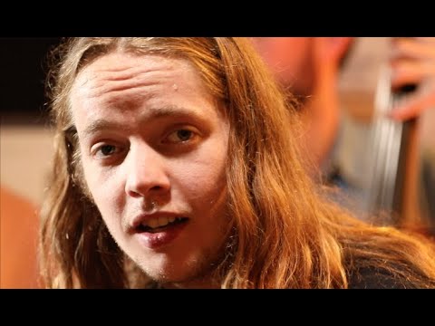 Billy Strings - &quot;Hollow Heart&quot; and More | 11/12/19 | The Relix Session