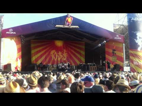 Tom Petty &amp; The Heartbreakers - Travelin&#039; Light - New Orleans JazzFest 2012!!