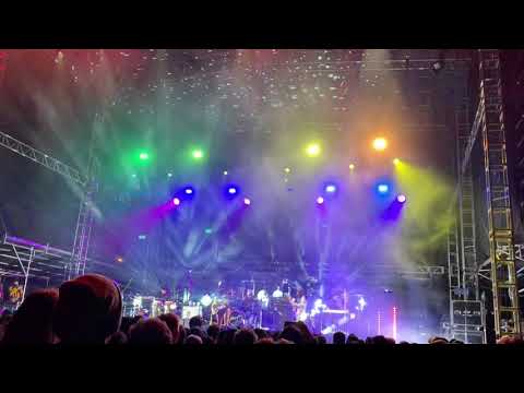 Khruangbin - People Everywhere (Still Alive) // Live in Houston 2019