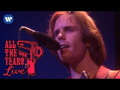 Grateful Dead - Truckin&#039; (New York, NY 10/30/80) (Official Live Video)