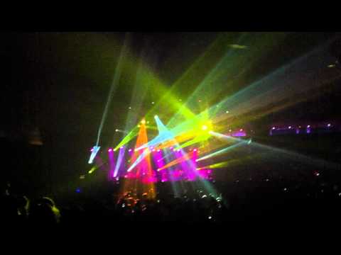 Phish - &quot;Down with Disease&quot; into &quot;Twist&quot; @ UIC Pavilion, Chicago 8/16/11