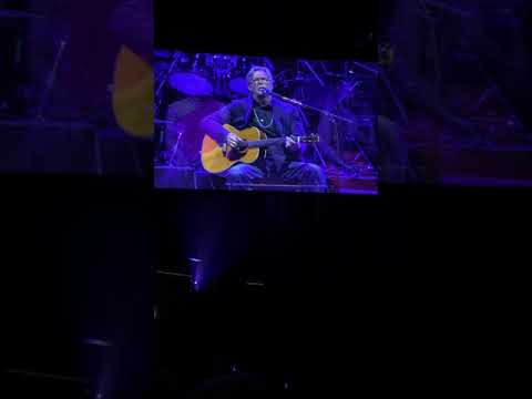 “Tears in Heaven “. Eric Clapton Live in Las Vegas.