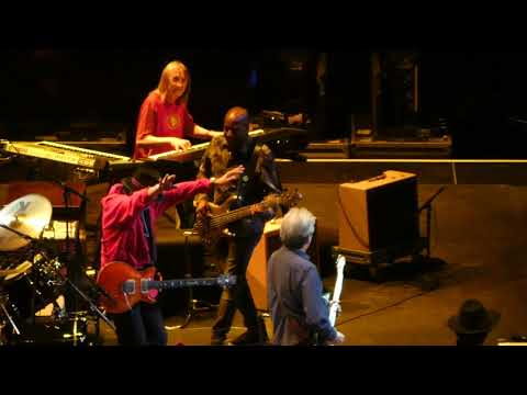 Eric Clapton w/ Carlos Santana - High Time We Went - 09-11-2019 - Chase Center, San Francisco, CA 4k