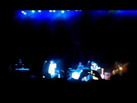 Blue Veins (Intro only) - The Raconteurs (11/13/11 @ The Tabernacle, Atlanta)