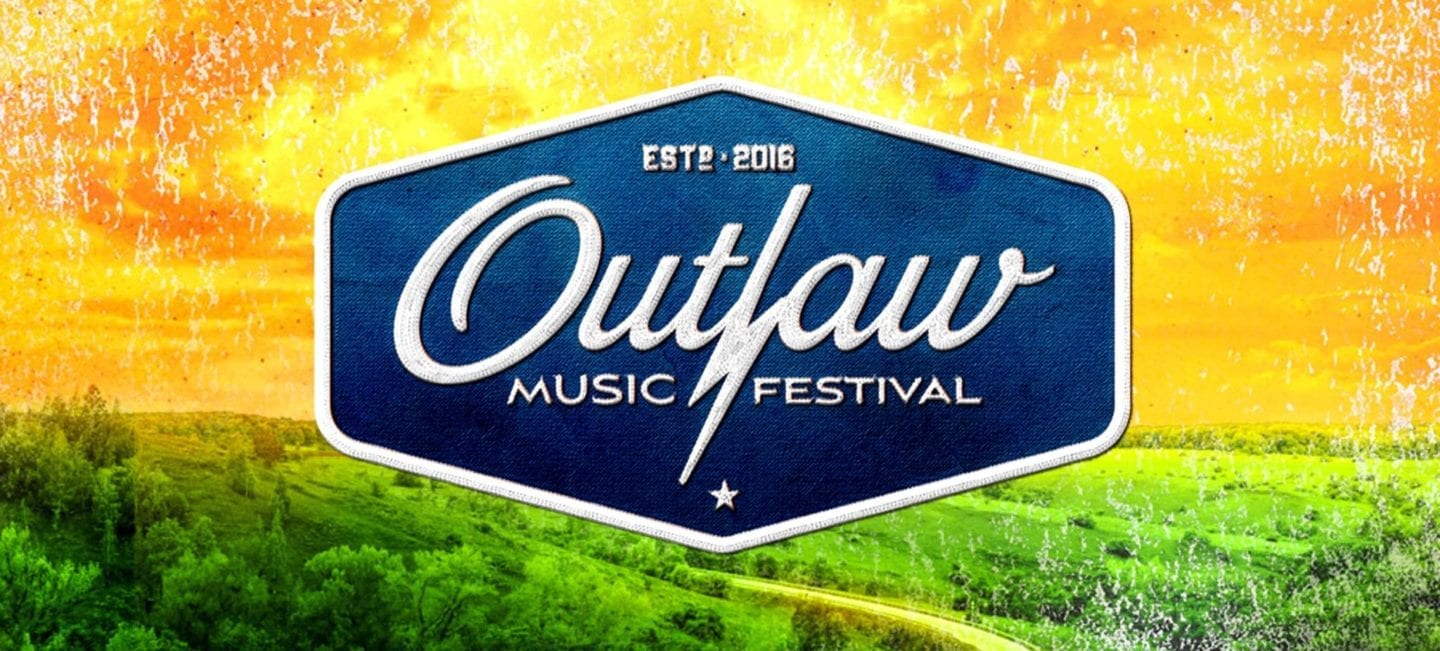 Willie Nelson Announces 2017 Outlaw Music Festival Tour Dates (w ...