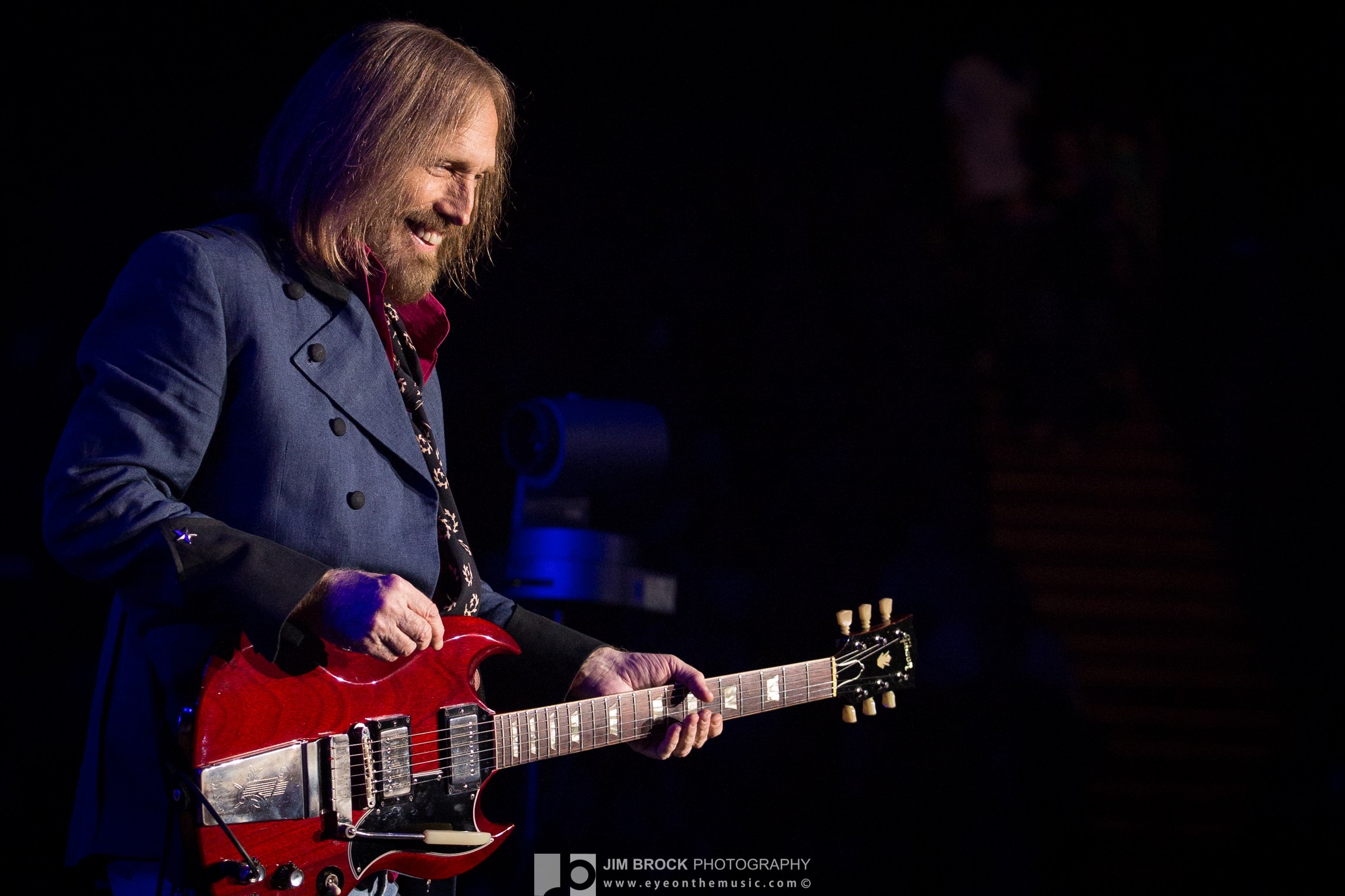 Tom Petty’s Cause of Death Revealed as Accidental Overdose | LIVE music ...