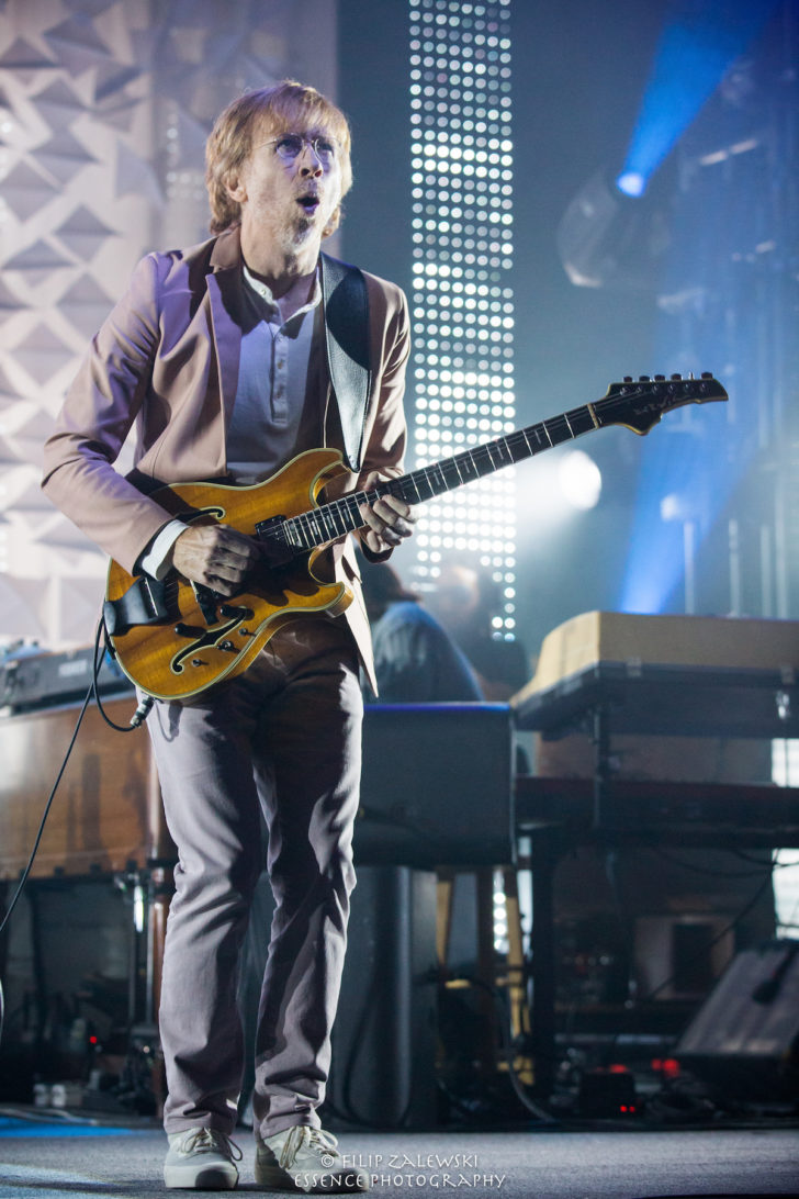 Ghosts of the Forest United Palace Theatre, New York NY Filip Zalewski LIVE music blog