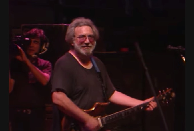 watch jerry garcia grateful dead play touch of grey 1989